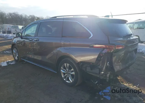 2022 Toyota Sienna Xle z USA, uszkodzony, nr VIN 5TDJSKFC9NS058513